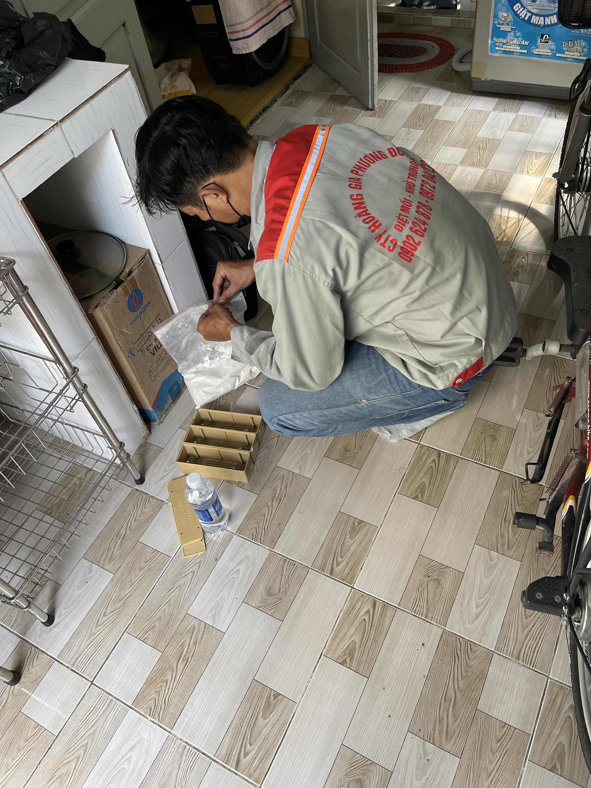 Dịch vụ diệt mối tận gốc tại nhà tại dĩ an bình dương cũ